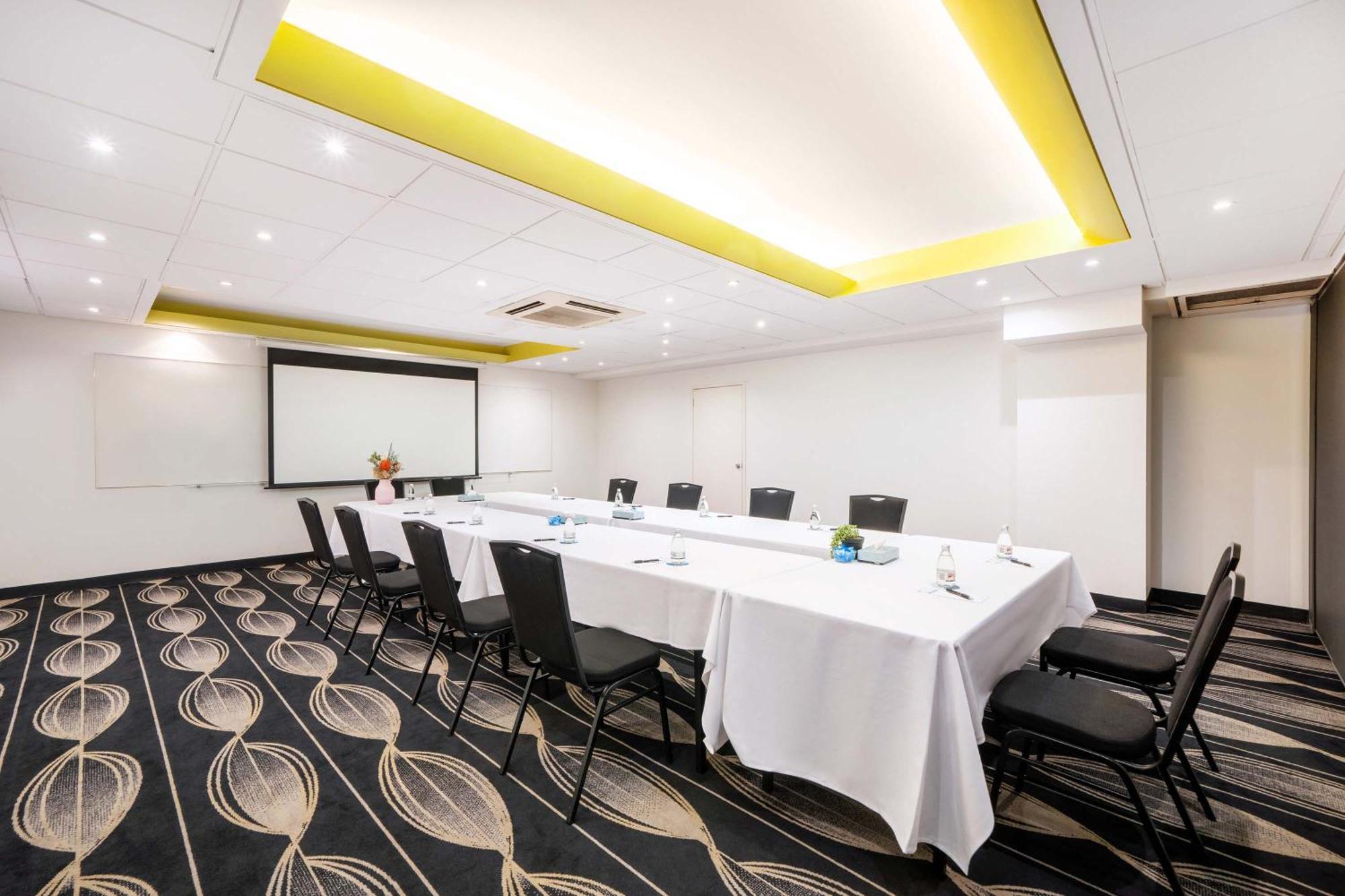 Mantra On Northbourne Aparthotel Canberra Ngoại thất bức ảnh