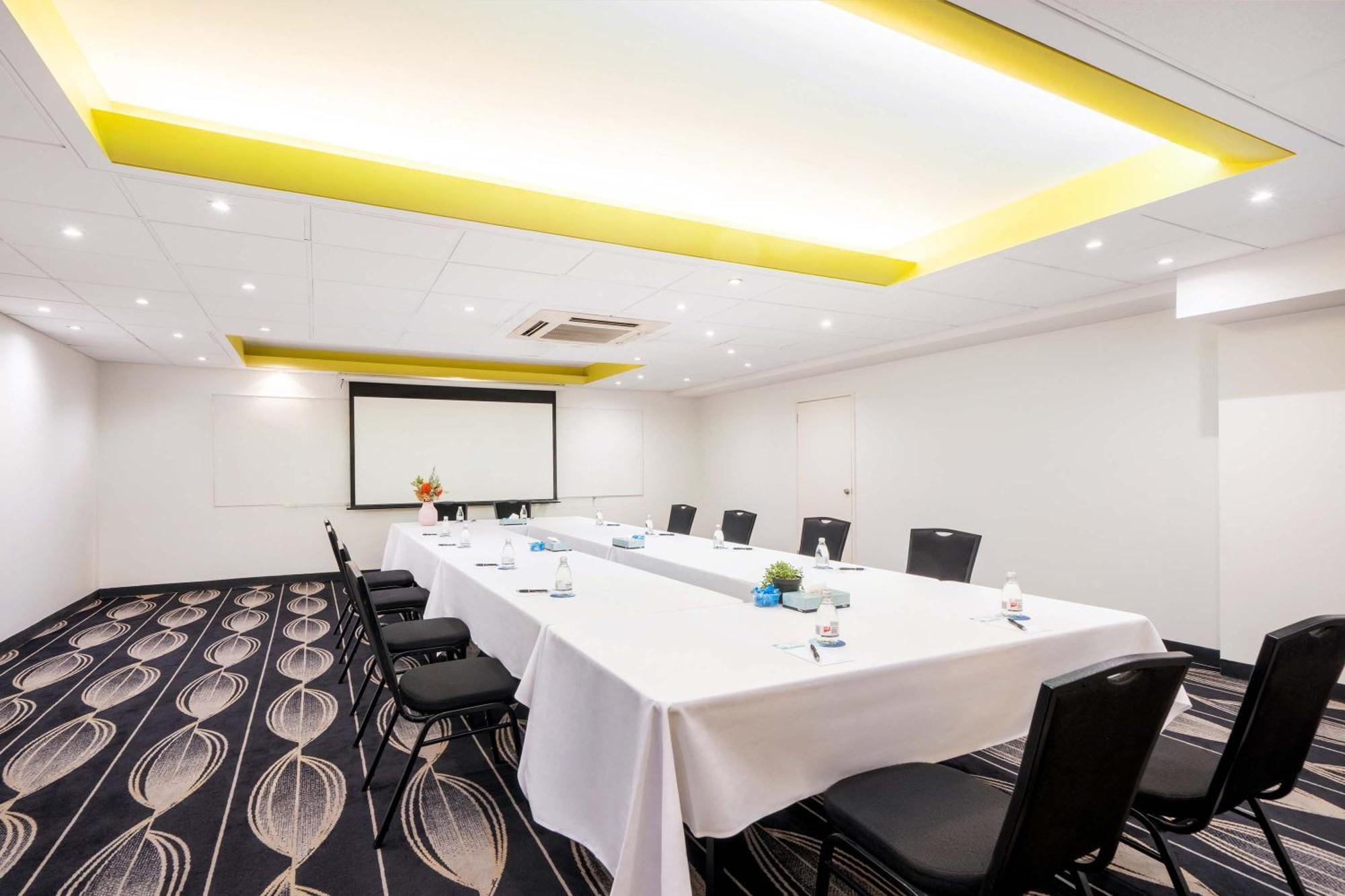 Mantra On Northbourne Aparthotel Canberra Ngoại thất bức ảnh