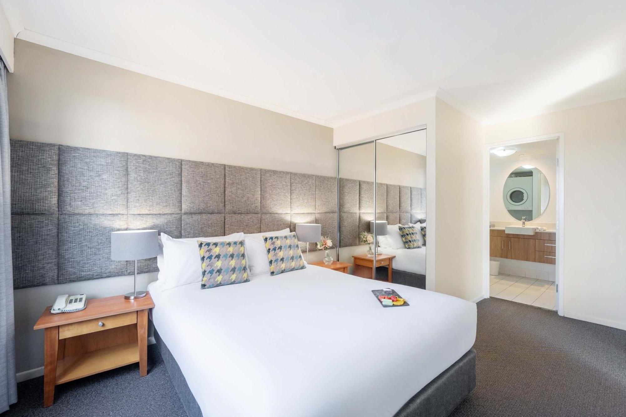 Mantra On Northbourne Aparthotel Canberra Ngoại thất bức ảnh