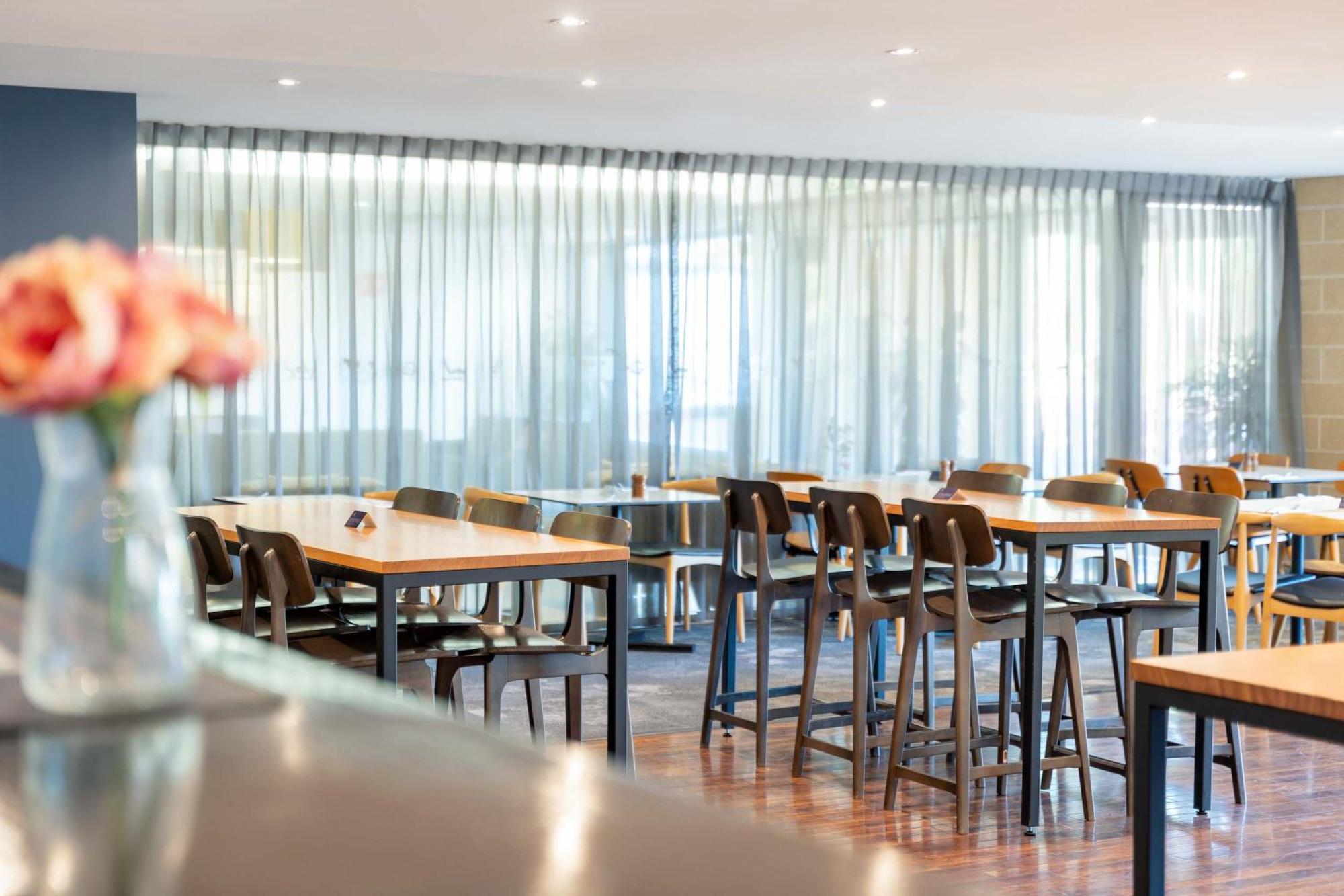 Mantra On Northbourne Aparthotel Canberra Ngoại thất bức ảnh
