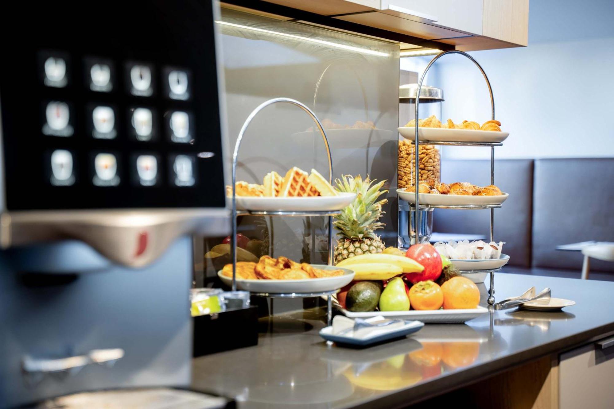 Mantra On Northbourne Aparthotel Canberra Ngoại thất bức ảnh