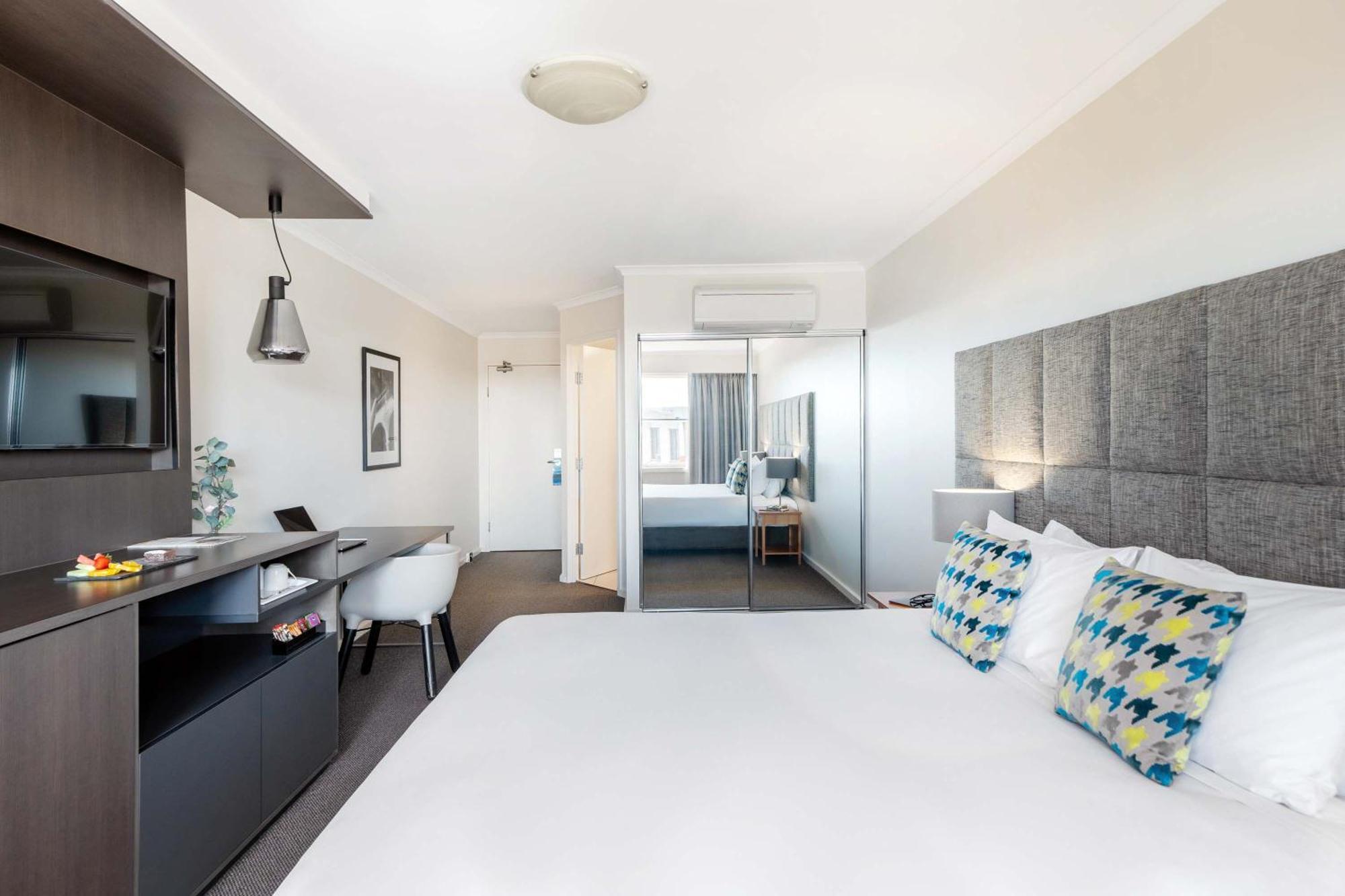 Mantra On Northbourne Aparthotel Canberra Ngoại thất bức ảnh